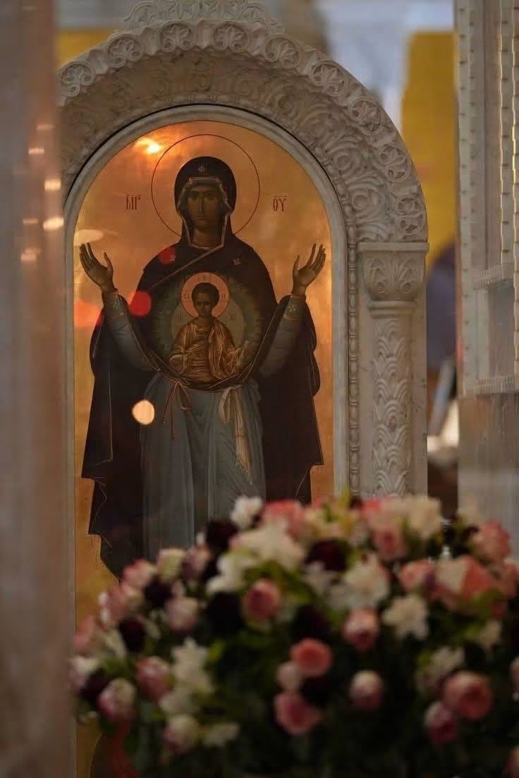 Maica Domnului, grabnică ajutătoare!