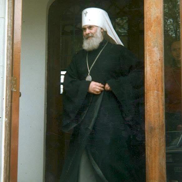 Omul e nedesăvârșit, și totodată irepetabil de frumos.