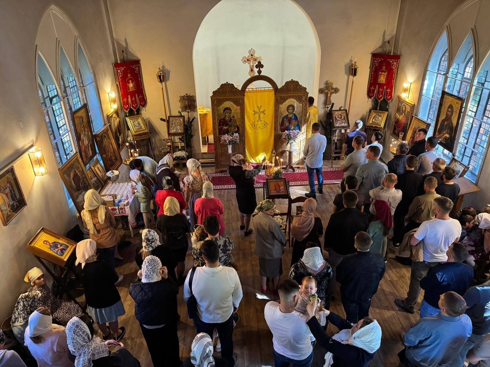 Sfânta și Dumnezeiasca Liturghie. Duminica a 14-a după Cincizecime.