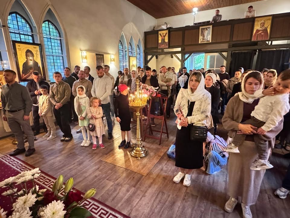 Sfânta și Dumnezeiasca Liturghie. Duminica a 16-a după Cincizecime!